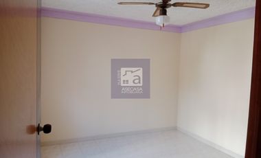 COD. 4866 - SE ARRIENDA CASA - BARRIO: LA FLORESTA