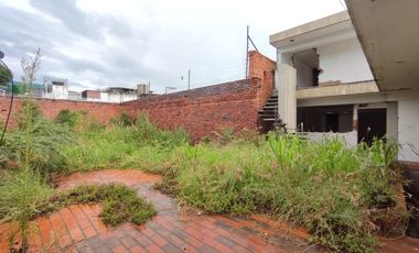 casalote en venta en barrio blanco. Cod V29373