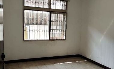 Rumah Lama Minim Renovasi Siap Huni Maleber Garuda Andir Bandung