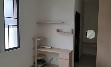 Dijual/Disewakan Rumah Cantik The Mozia Cluster Amarine Bsd City Tangerang Murah