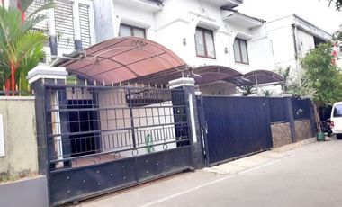 Jual Cepat Murah, Rumah Strategis di Condongcatur dekat UPN