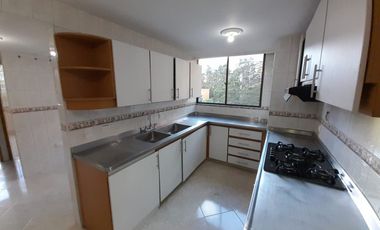 apartamento en arriendo/venta en poblado. Cod A61431
