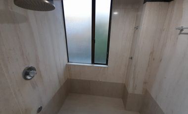 apartamento en arriendo/venta en poblado. Cod A61431