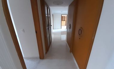 apartamento en arriendo/venta en poblado. Cod A61431