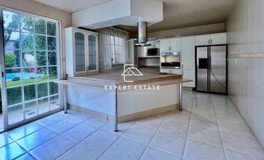 Casa venta LOMAS DE LAS PALMAS - Con alberca doble vigilancia / With security