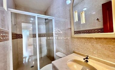 Casa venta LOMAS DE LAS PALMAS - Con alberca doble vigilancia / With security