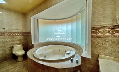 Casa venta LOMAS DE LAS PALMAS - Con alberca doble vigilancia / With security