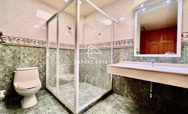 Casa venta LOMAS DE LAS PALMAS - Con alberca doble vigilancia / With security