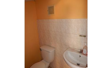VENTA CASA DUPLEX PEDREGAL