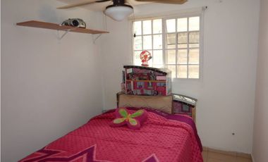 VENTA CASA DUPLEX PEDREGAL