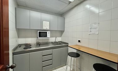 oficina en arriendo en santa barbara occidental-usaquén. Cod A5019