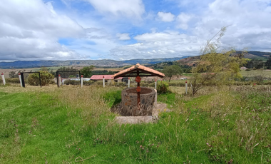 finca en arriendo en puente hamaca. Cod A6228
