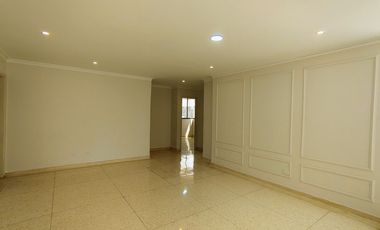 apartamento en arriendo/venta en altos de riomar. Cod A106963