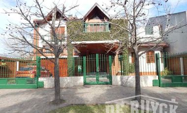 Chalet en Venta en Quilmes Oeste