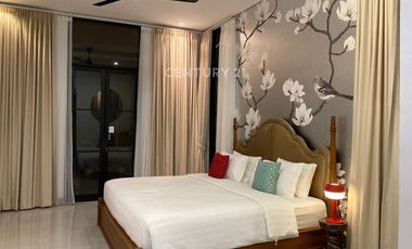 Villa Di Sleman Utara Ada Kolam Renang Dan View Gunung Merapi