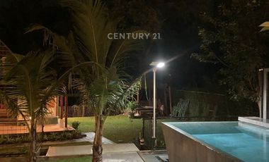 Villa Di Sleman Utara Ada Kolam Renang Dan View Gunung Merapi