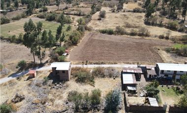 VENDO TERRENO 500 M2 SECTOR MEDIA LUNA URUBAMBA CUSCO PERU