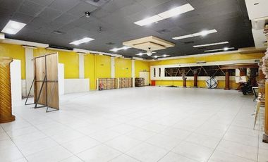 Local SALON DE FIESTAS en VENTA muy centrico en avenida PRINCIPAL Veracruz