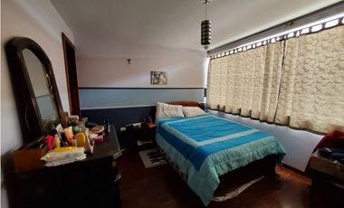 Casa en venta amplia y moderna sector capulispamba machangara cerca de chaullabamba