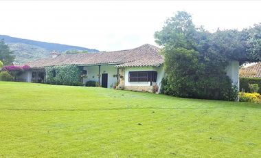 casa en venta en sesquile. Cod V1969