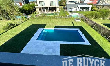 Casa en venta en Las Golondrinas