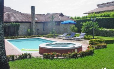 casa en venta en la morada. Cod V8909