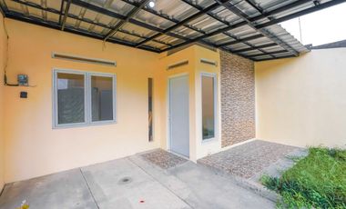Rumah Hadap Selatan 9 Menit ke The Park Sawangan SHM Siap KPR J-36721