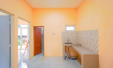 Rumah Hadap Selatan 9 Menit ke The Park Sawangan SHM Siap KPR J-36721