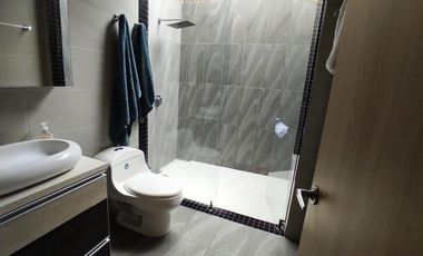 casa en venta en variante de caldas. Cod V4265