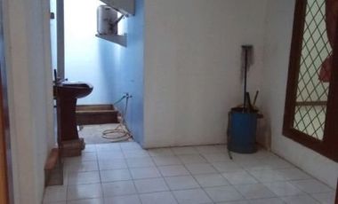 Rumah komplek, one gate system, bebas banjir, di cinere