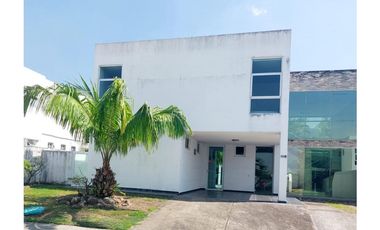 Se Vende Casa en Costa Esmeralda, Costa Sur
