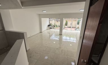 casa en arriendo en ciudad jardín. Cod A4179