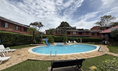 casa en arriendo en ciudad jardín. Cod A4179