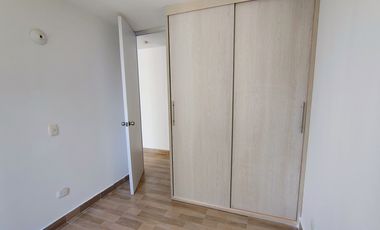 apartamento en arriendo/venta en alameda del rio. Cod A107436
