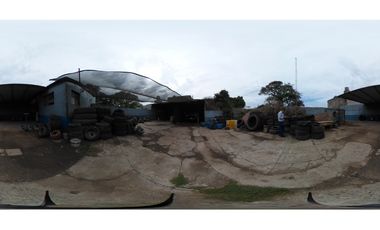 taller, galpon lavadero gomeria sobre Av 75 entre 68 y 70