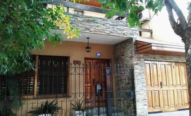 Chalet en venta en Avellaneda Este