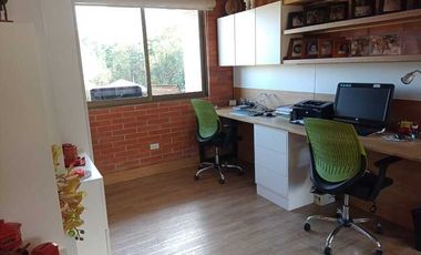 CASA EN VENTA UBICADA EN EL RETIRO SECTOR ALTO DE LAS PALMAS