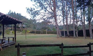 CASA EN VENTA UBICADA EN EL RETIRO SECTOR ALTO DE LAS PALMAS