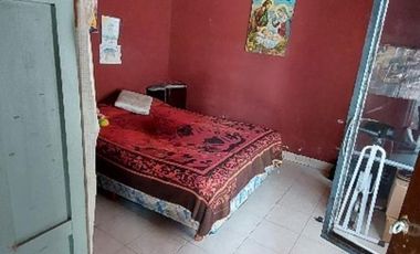 LOTE CON MEJORAS MORON - CASTELAR