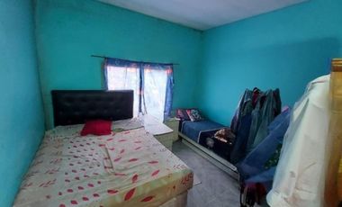 LOTE CON MEJORAS MORON - CASTELAR