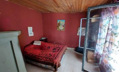 LOTE CON MEJORAS MORON - CASTELAR