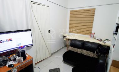 Se vende edificio comercial con viviendas Col. Álamos sobre C. Galicia