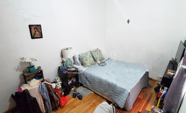 Se vende edificio comercial con viviendas Col. Álamos sobre C. Galicia