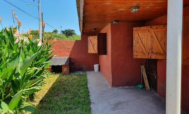LATORRE PROP. VENDE CASA DE 3 AMB + DEPTO DE 2 AMB AL FONDO