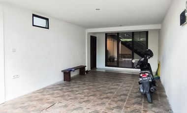 BUC, INVESTASI VILLA DI JIMBARAN, VILLA BARU & LEGALITAS LENGKAP