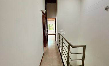casa en arriendo en cumbres. Cod A776866