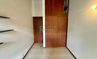 casa en arriendo en cumbres. Cod A776866