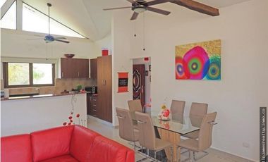 Venta: Casa de 3 recámaras en Trinity Hills Valley