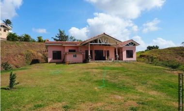 Venta: Casa de 3 recámaras en Trinity Hills Valley