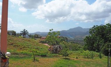 Venta: Casa de 3 recámaras en Trinity Hills Valley